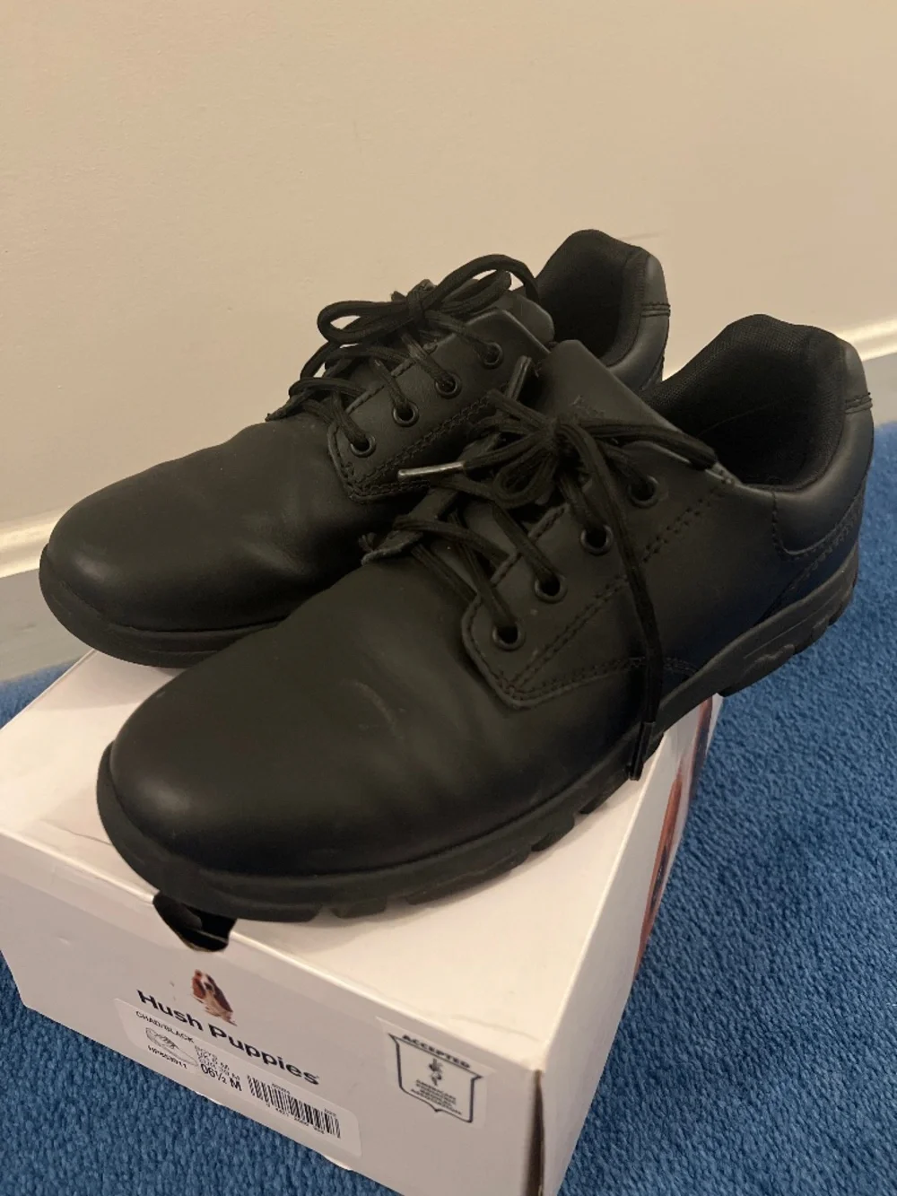 Hush Puppies big kids leather shoes